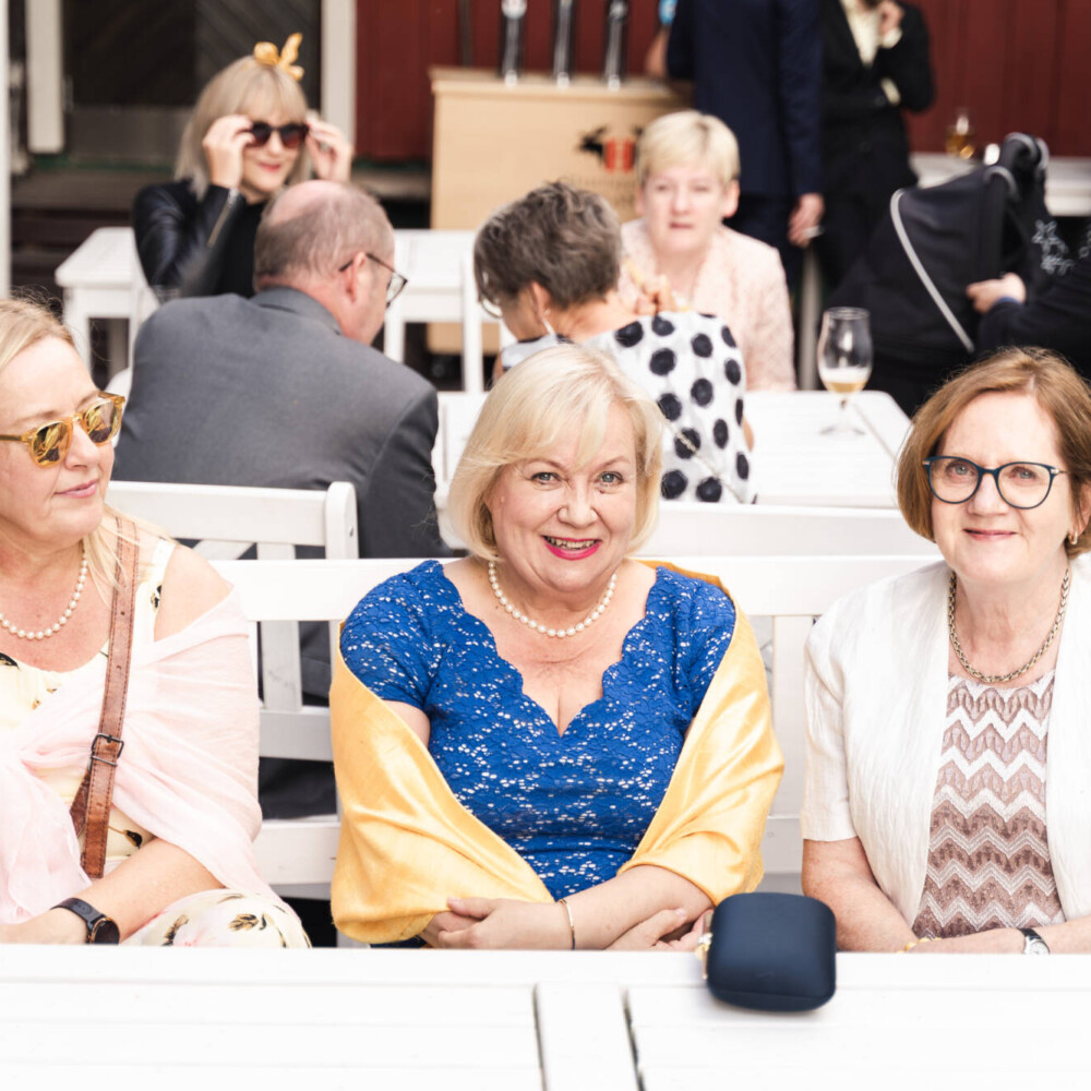 Hääkuvaus Lahti – häävieraita, juhlat 14