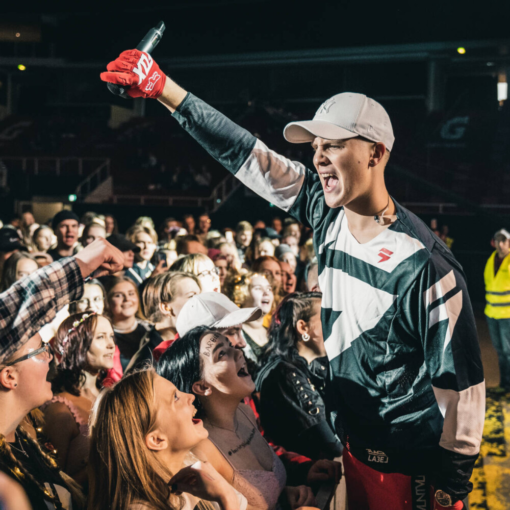 Tapahtumakuvaus Lahti – bändi lavalla konserttisalissa, tunnelmakuva 36